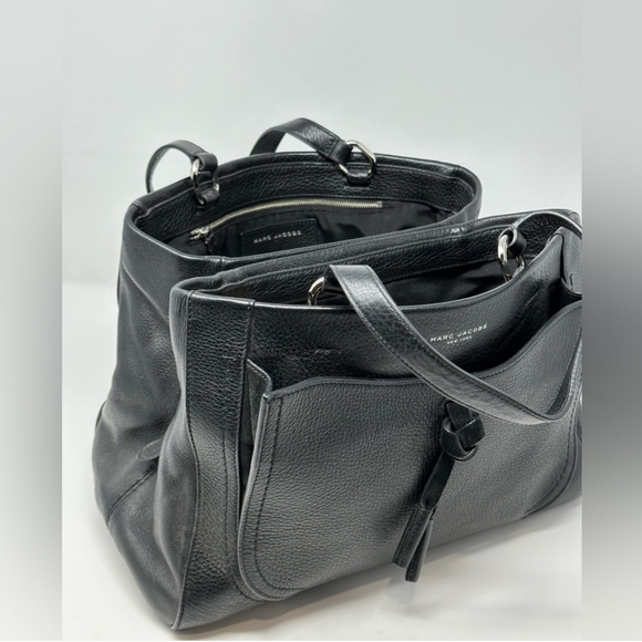 Marc Jacobs Maverick Tote Soft Black Pebbled Leather Large Bag 3 Sections EUC! - Picture 2 of 11
